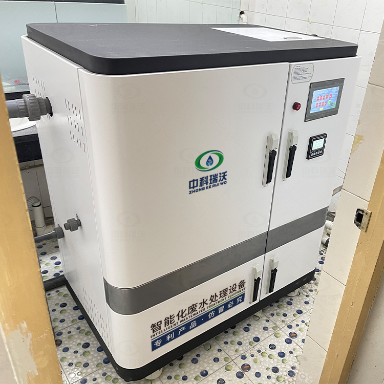 安徽某检测中心实验室污水处理设备安装调试完毕